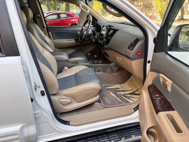 Toyota Fortuner 2013, 294,000 km - 2.7 l - Bakı