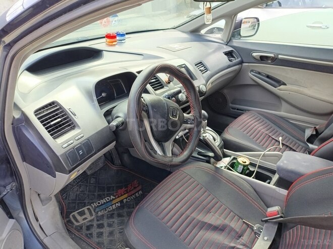 Honda Civic 2009, 350,000 km - 1.3 l - Bakı