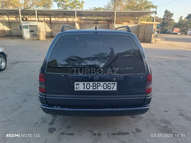 Opel Astra 1997, 302,000 km - 1.6 l - Bakı