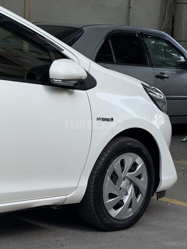 Toyota Aqua 2019, 54,000 km - 1.5 л - Bakı