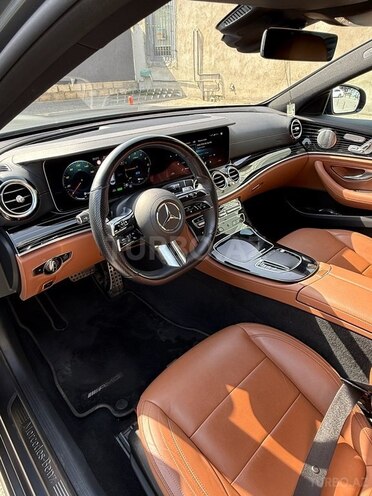 Mercedes E 300 de 2021, 63,000 km - 2.0 л - Bakı