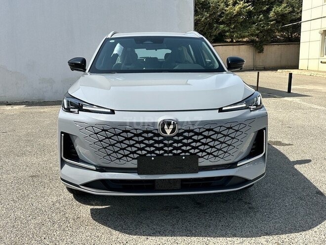 Changan CS 55 Plus 2025, 0 km - 1.5 л - Bakı