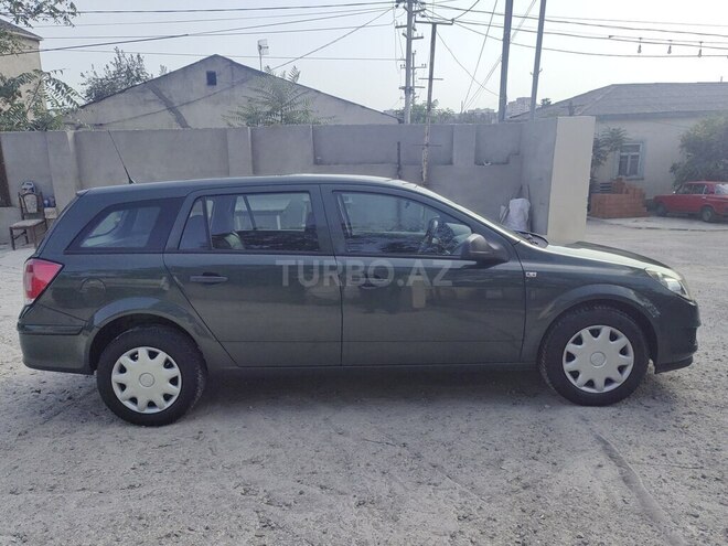Opel Astra 2009, 160,000 km - 1.4 l - Bakı