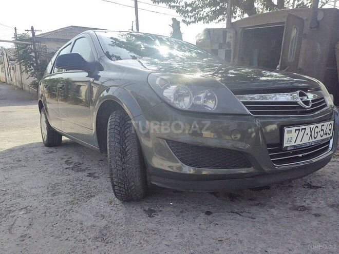 Opel Astra 2009, 160,000 km - 1.4 l - Bakı