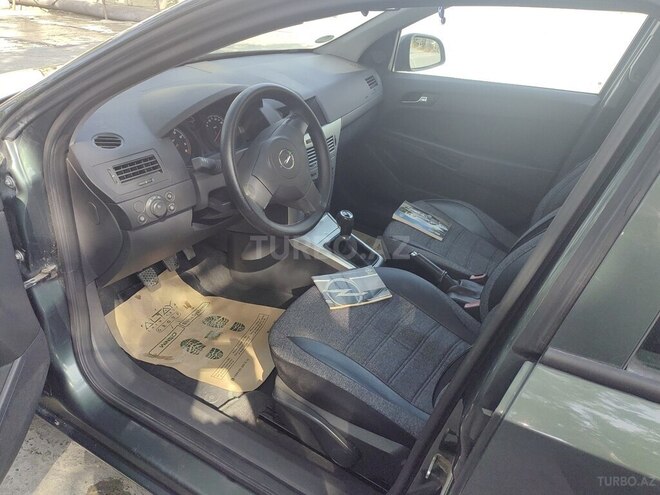 Opel Astra 2009, 160,000 km - 1.4 l - Bakı