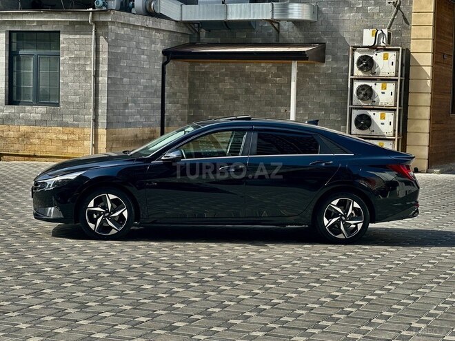 Hyundai Elantra 2021, 113,000 km - 2.0 l - Bakı