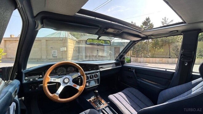 Mercedes 190 1990, 285,400 km - 2.0 l - Bakı