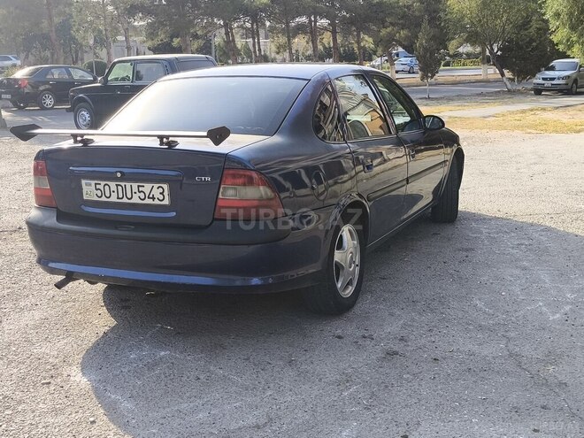 Opel Vectra 1996, 500,000 km - 1.8 l - Sumqayıt