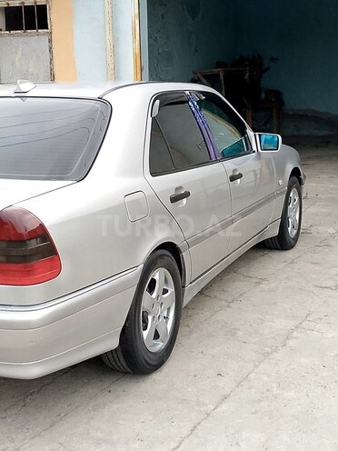 Mercedes C 200 1998, 417,000 km - 2.0 l - Beyləqan