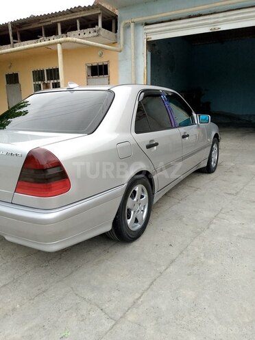 Mercedes C 200 1998, 417,000 km - 2.0 l - Beyləqan
