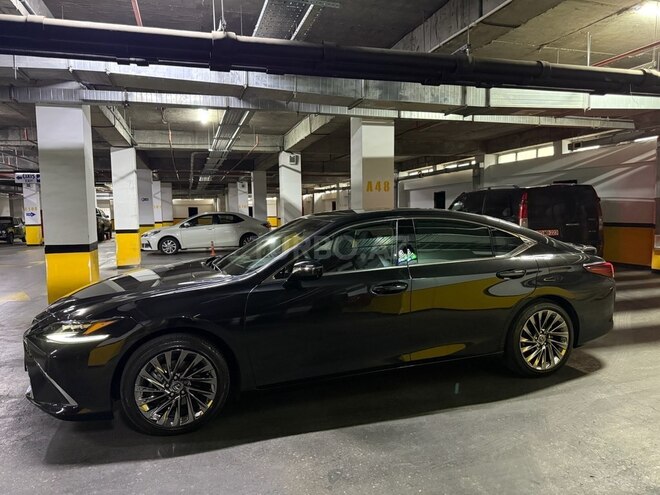Lexus ES 300h 2023, 14,500 km - 2.5 l - Bakı