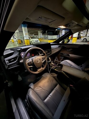Lexus ES 300h 2023, 14,500 km - 2.5 l - Bakı