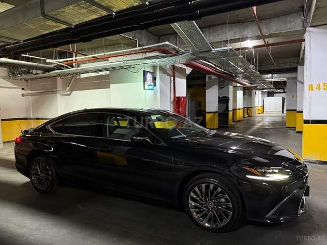 Lexus ES 300h 2023, 14,500 km - 2.5 l - Bakı