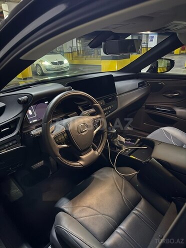 Lexus ES 300h 2023, 14,500 km - 2.5 l - Bakı