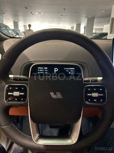 Li Auto L9-2