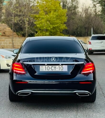 Mercedes E 220 d 2018, 185,000 km - 2.2 l - Bakı