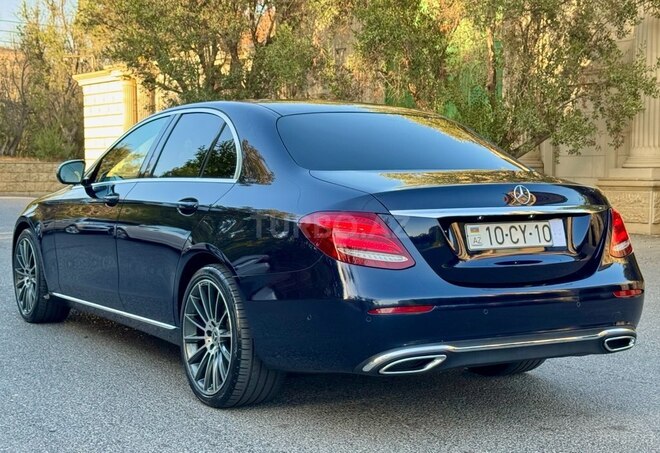 Mercedes E 220 d 2018, 185,000 km - 2.2 l - Bakı