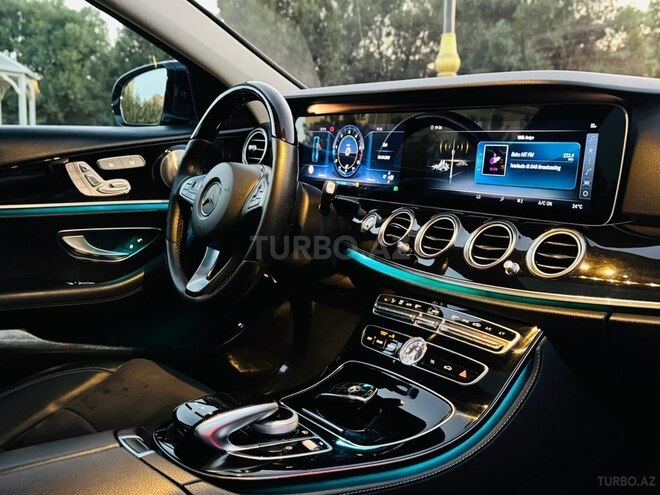 Mercedes E 220 d 2018, 185,000 km - 2.2 l - Bakı