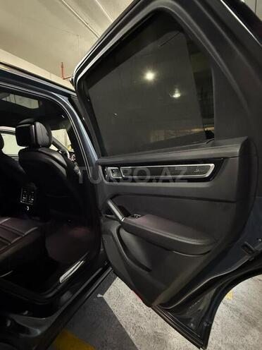 Porsche Cayenne S 2018, 95,000 km - 2.9 l - Bakı