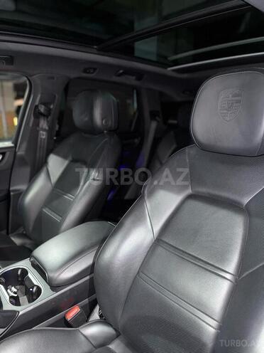 Porsche Cayenne S 2018, 95,000 km - 2.9 l - Bakı