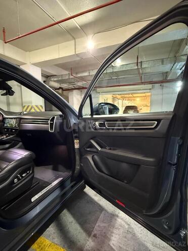 Porsche Cayenne S 2018, 95,000 km - 2.9 l - Bakı