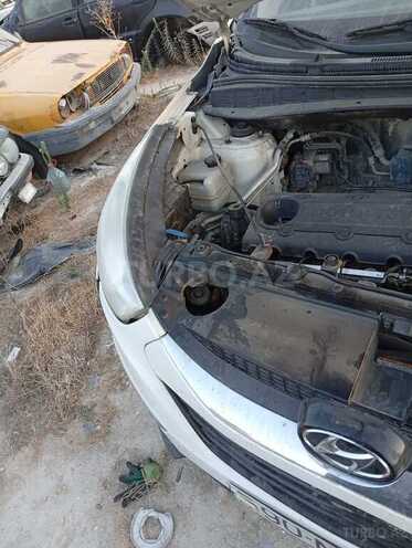 Hyundai ix35 2010, 226,300 km - 2.0 l - Bakı
