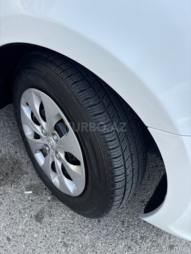 Hyundai Accent 2015, 163,000 km - 1.6 l - Xaçmaz