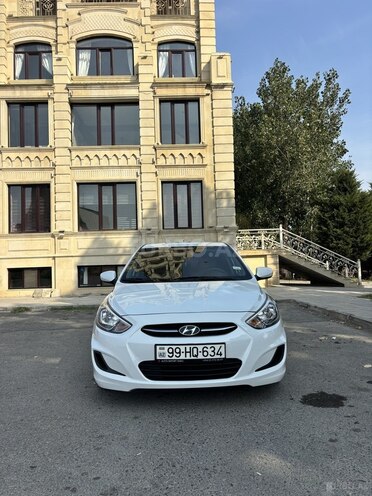 Hyundai Accent 2015, 163,000 km - 1.6 l - Xaçmaz