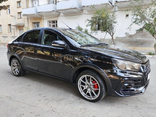 LADA (VAZ) Vesta Cross 2019, 117,000 km - 1.8 l - Bakı
