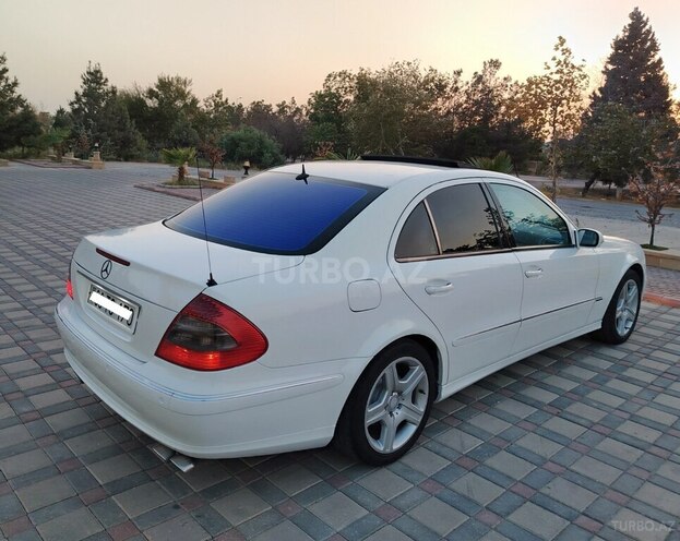 Mercedes E 240 2004, 312,218 km - 2.6 l - Şirvan