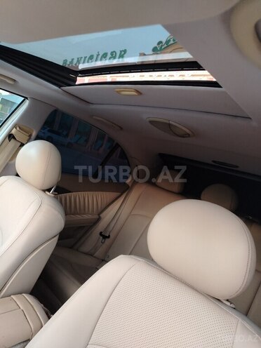 Mercedes E 240 2004, 312,218 km - 2.6 l - Şirvan