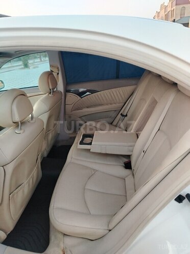 Mercedes E 240 2004, 312,218 km - 2.6 l - Şirvan