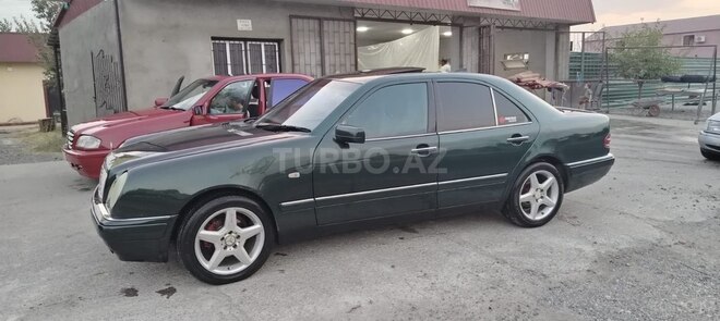 Mercedes E 230 1997, 320,000 km - 2.3 l - Ağstafa