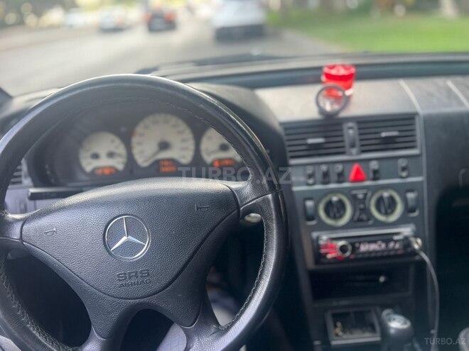 Mercedes C 220 2000, 540,000 km - 2.2 л - Bakı