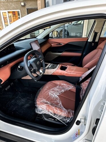 Changan Qiyuan A05 2025, 0 km - 1.5 l - Bakı