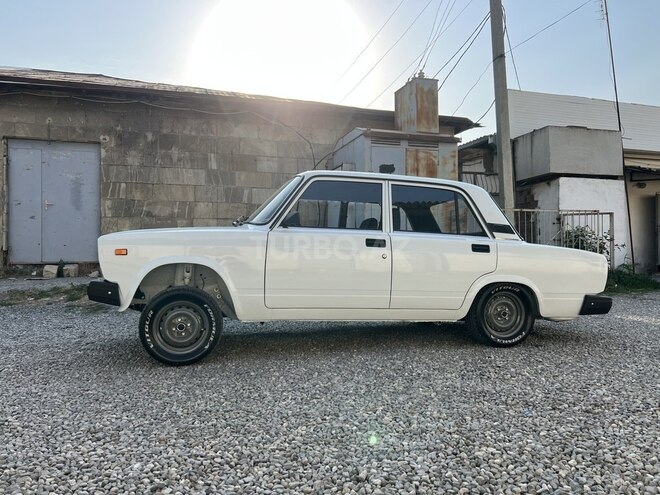 LADA (VAZ) 2107 2011, 29,368 km - 1.6 л - Quba