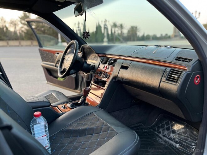 Mercedes E 200 1998, 451,200 km - 2.0 l - Gəncə