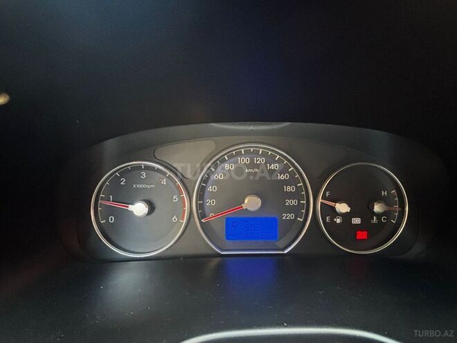 Hyundai Santa Fe 2010, 147,200 km - 2.0 l - Bakı