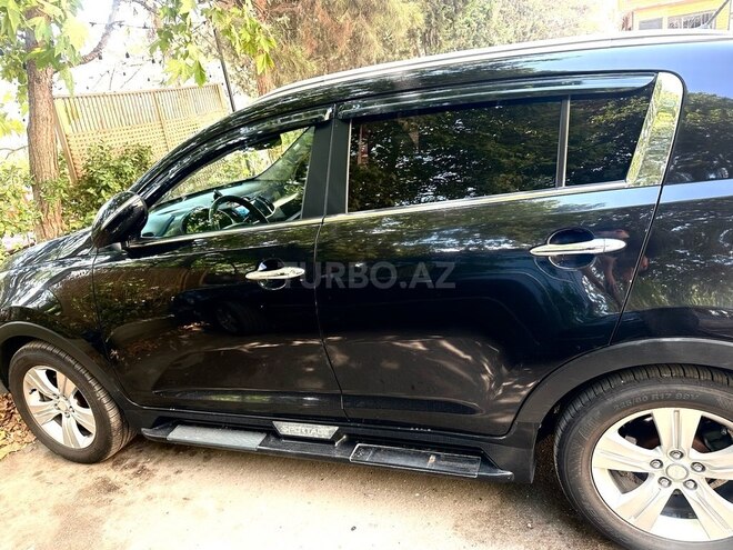 Kia Sportage 2011, 143,300 km - 2.0 l - Bakı