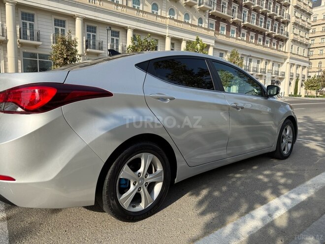 Hyundai Elantra 2015, 192,000 km - 1.8 l - Bakı
