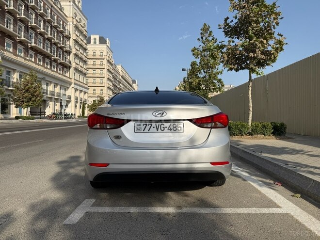 Hyundai Elantra 2015, 192,000 km - 1.8 l - Bakı
