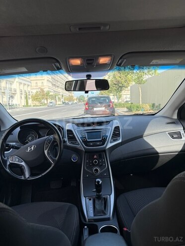 Hyundai Elantra 2015, 192,000 km - 1.8 l - Bakı