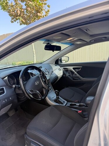 Hyundai Elantra 2015, 192,000 km - 1.8 l - Bakı
