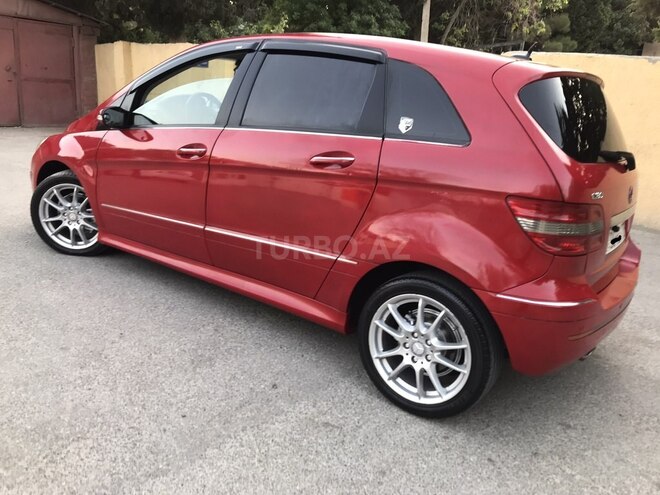 Mercedes B 180 2008, 176,000 km - 1.7 l - Sumqayıt