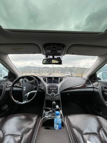 Hyundai Grandeur 2015, 240,000 km - 2.2 l - Bakı