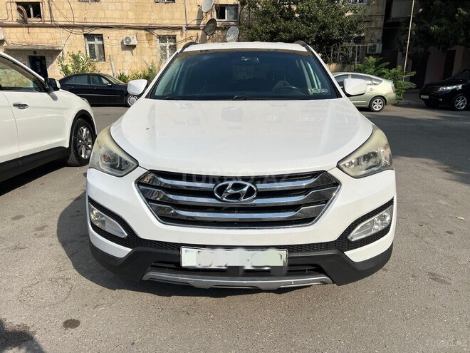 Hyundai Santa Fe-1