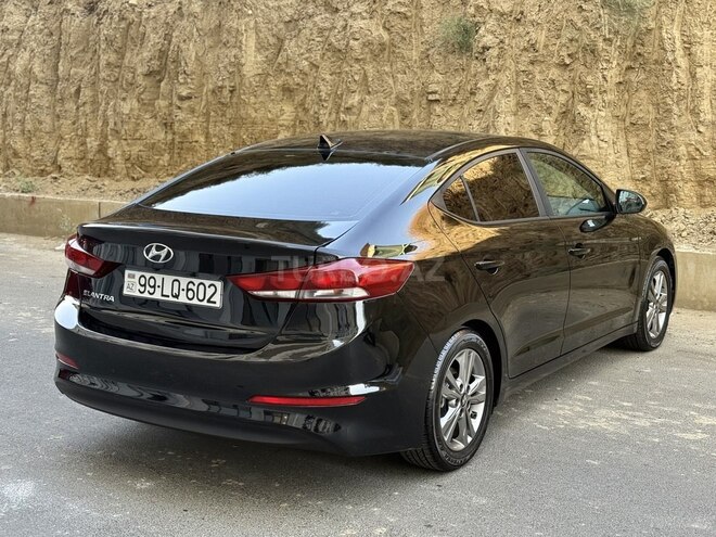 Hyundai Elantra 2017, 90,500 km - 2.0 l - Bakı