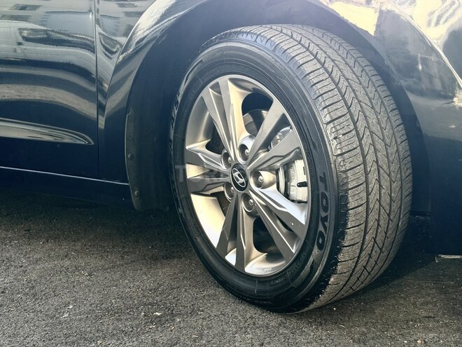 Hyundai Elantra 2017, 90,500 km - 2.0 l - Bakı