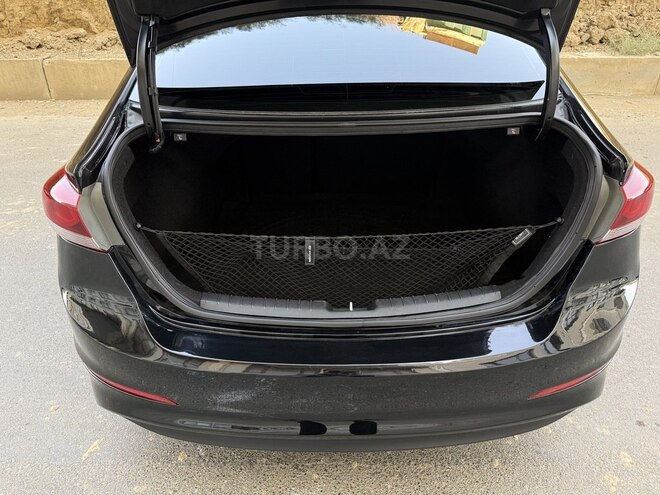 Hyundai Elantra 2017, 90,500 km - 2.0 l - Bakı