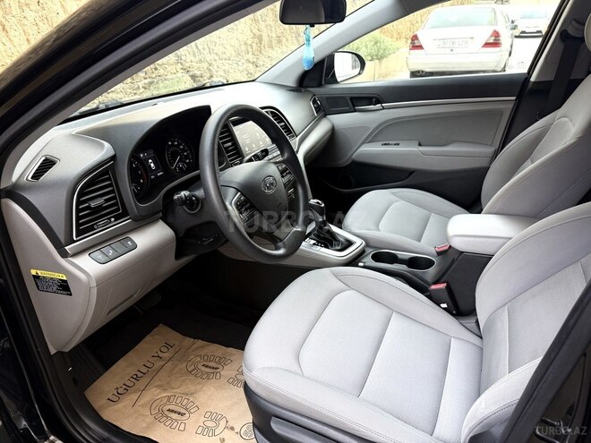 Hyundai Elantra 2017, 90,500 km - 2.0 l - Bakı
